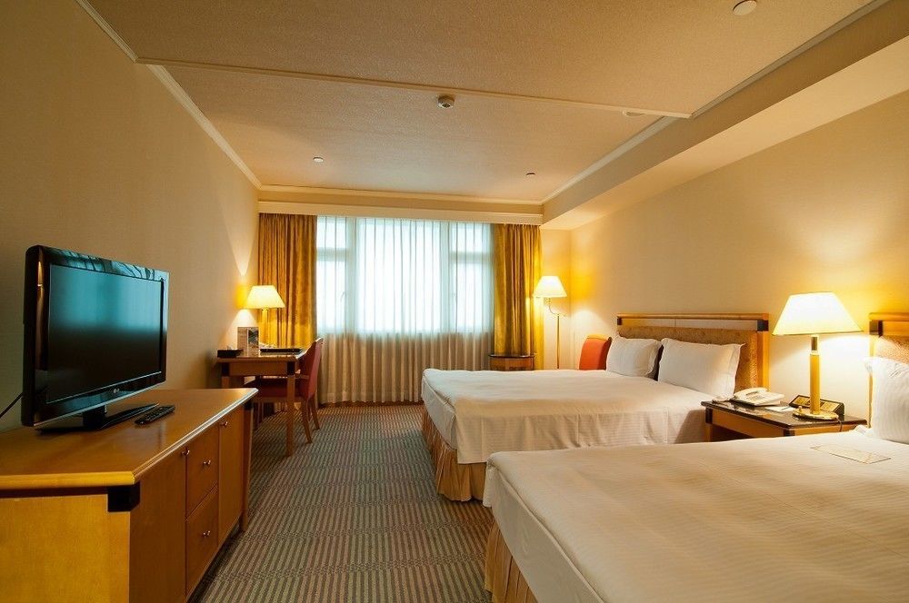 The Carlton Hotel - Chung Hwa Xinzhu Zewnętrze zdjęcie